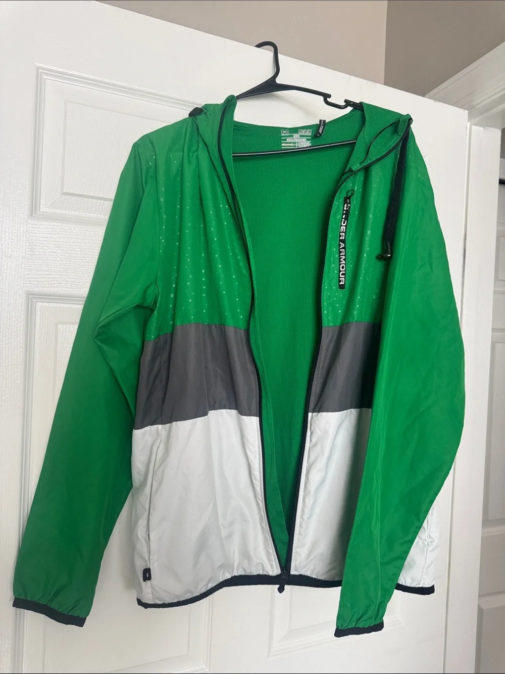 Under Armour Green Gray White Colorblock Hooded Windbreaker